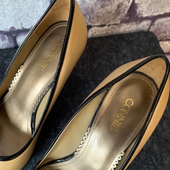 Connie Taupe W/ Black Trim & Button Heels - Picture 3 of 8